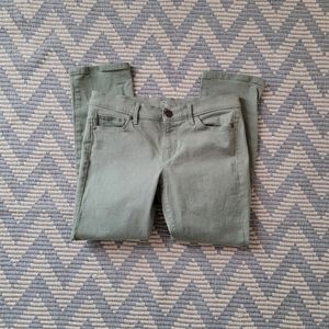 Loft petite modern cuffed crop jeans/ pants.